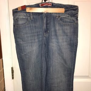 NWT Gap Curvy Flare jeans